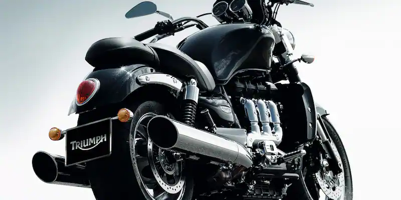 Triumph Rocket III Roadster - steam in the boiler-steam