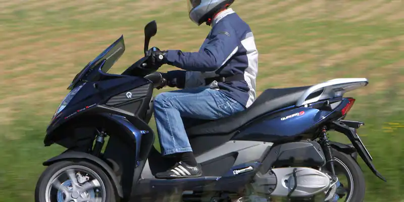 Driving Report Quadro 350S: This big city tricycle has 27 hp-report