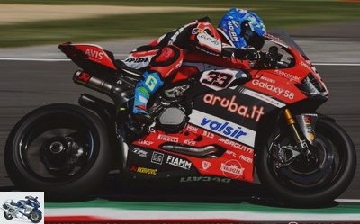 05-13 Italy - Imola - WSBK Italy (1): red carpet and flag for Davies - Used DUCATI