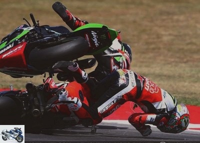 07-13 Italy - Misano - WSBK 2017: Davies is slowly recovering from his appalling collision in Misano - Used DUCATI