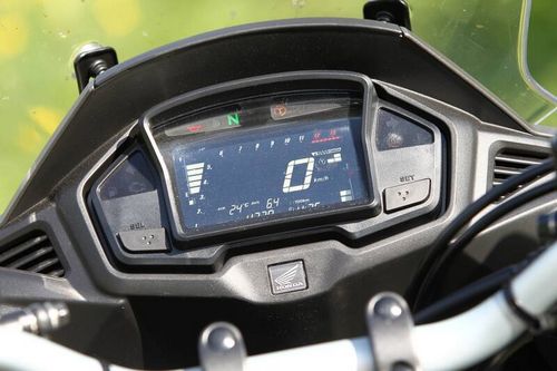 Driving Report Honda Crossrunner: Hondas Cheap Tourer Alternative to the BMW S 1000-crossrunner