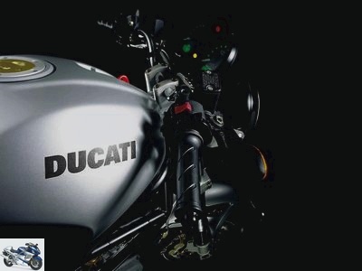 Ducati 620 MONSTER 2004