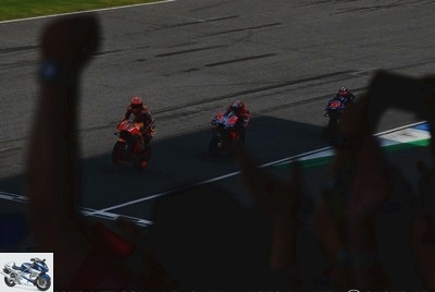 Analyzes - GP of Thailand - Marquez (1st): & quot; I adopted the Dovi style ... and he mine! & Quot; -