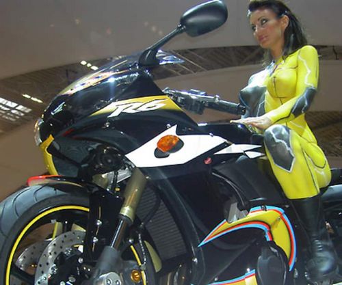 Intermot in pictures: Mopeds and girls-mopeds