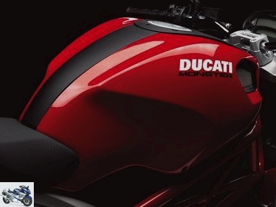 Ducati 696 MONSTER 2011