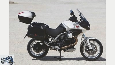 Eight large touring motorcycles in a comparison test