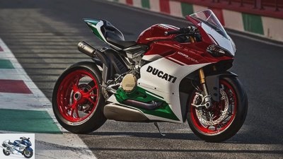 Recall Ducati 1199 and 1299 because of possible oil leakage from the airbox