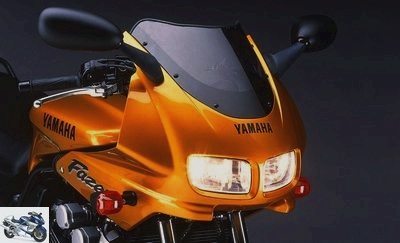 Yamaha 600 FAZER FZS 2000