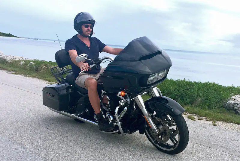 Harley-Davidson Road Glide: With the fat bike through Florida: How to plan your dream trip-plan