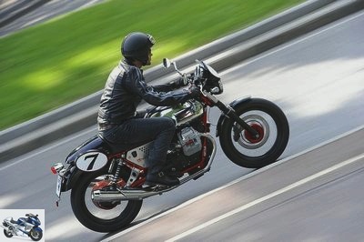 Moto-Guzzi 750 V7 RACER 2011