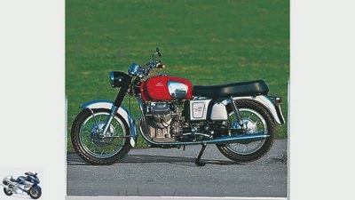 Retro motorcycles from Kawasaki, Moto Guzzi and Triumph put to the test