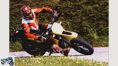 Archive pictures KTM 640 LC4 Supermoto and the test from MOTORRAD 24-2002