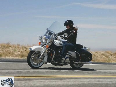 Harley-Davidson 1450 ROAD KING CLASSIC FLHRCI 2002