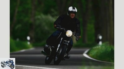 On the move with the BMW R 69 S.