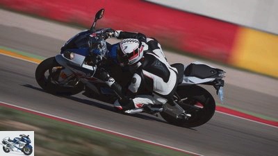 Seven superbikes in the racetrack test