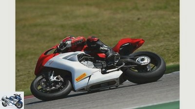 Driving report MV Agusta F3 800 - the first super sports car with 800 cubic meters