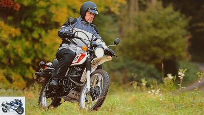 On the move with the Muller-Yamaha XS 400T
