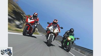 Superbikes 2012 - The super athletes on the country road