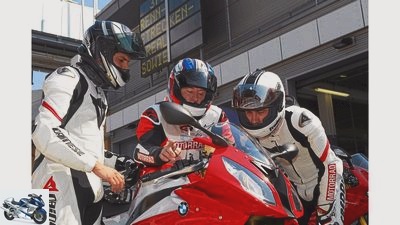 Supersport motorcycles in comparison test on the racetrack