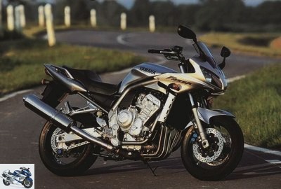 Prospekt 2003 Yamaha Motorräder Maxi Roller FZS 1000 Fazer TT 600 R YZF R6 PW 80 
