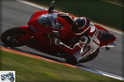 Ducati 848 evo 2011