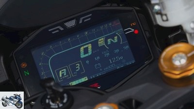 Suzuki GSX-R 1000 R in the driving report