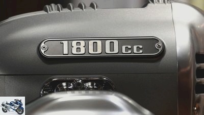 BMW Boxer 1800 cc: First insights into the cruiser engine