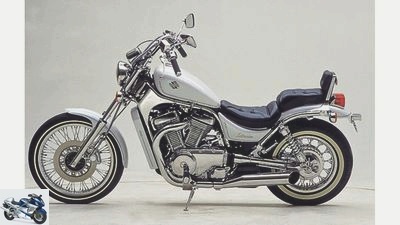 Japanese for Germans: A Suzuki Intruder 1400 EuroCustom Motorcycle
