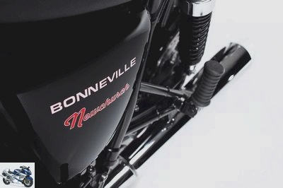 Triumph 865 BONNEVILLE NEWCHURCH 2015