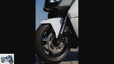 BMW C evolution in the driving report