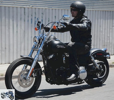 Harley-Davidson 1584 DYNA STREET BOB FXDB 2012