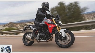 BMW F 900 R in the driving report