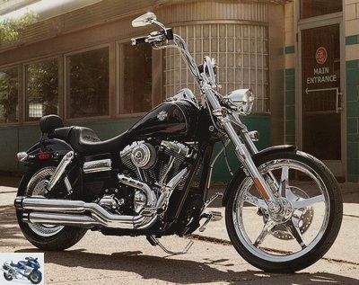 Harley-Davidson 1584 DYNA WIDE GLIDE FXDWG 2011