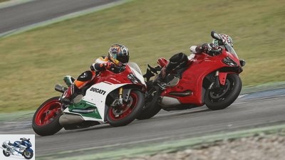 Generation comparison Ducati 1299 Panigale R Final Edition 2017 and Ducati 1199 Panigale from 2012