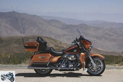Harley-Davidson 1584 ELECTRA GLIDE ULTRA CLASSIC FLHTCUI 2007