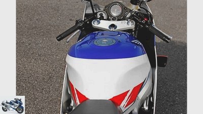 Technology 20 years of progress in motorcycle construction: Honda Fireblade - old against new