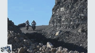 BMW R 1200 GS Adventure and KTM 1190 Adventure R in the test