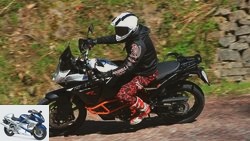 BMW R 1200 GS Adventure and KTM 1190 Adventure R in the test