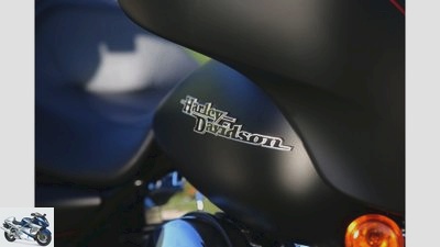 Harley-Davidson Road Glide Special FLTRXS in the driving report