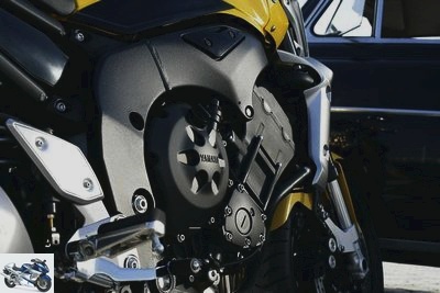 Yamaha FZ1 1000 2011