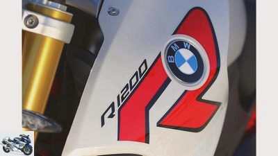 BMW R 1200 R, Kawasaki Z 800, MV Agusta Brutale 800 RR and KTM 1290 Super Duke R in the test