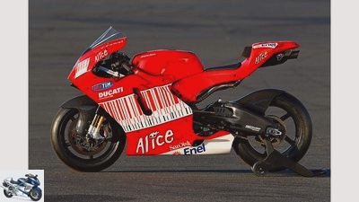 Hertrampf-Ducati Desmosedici D16RR Stoner in the test