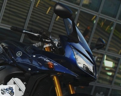 Yamaha FZ1 1000 FAZER 2014