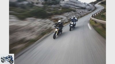 BMW R nineT and BMW R 1200 R in the test