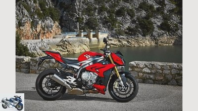 BMW S 1000 R in the driving report