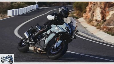 BMW S 1000 XR in the driving report: Evolution of madness