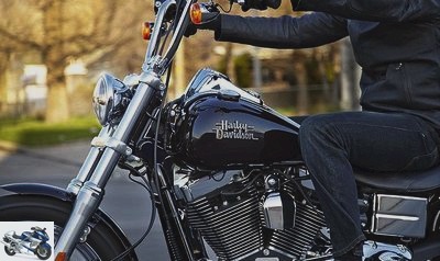 Harley-Davidson 1690 DYNA STREET BOB FXDB 2017