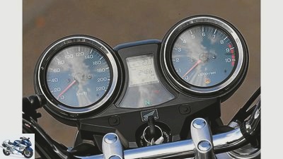 Honda CB 1100 and MV Agusta Brutale 1090 in the test