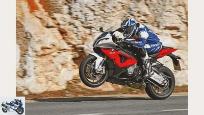 BMW, Yamaha and Kawasaki Powerbikes in the test