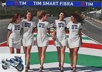 MotoGP - The sexiest umbrella girl of the Italian GP -
